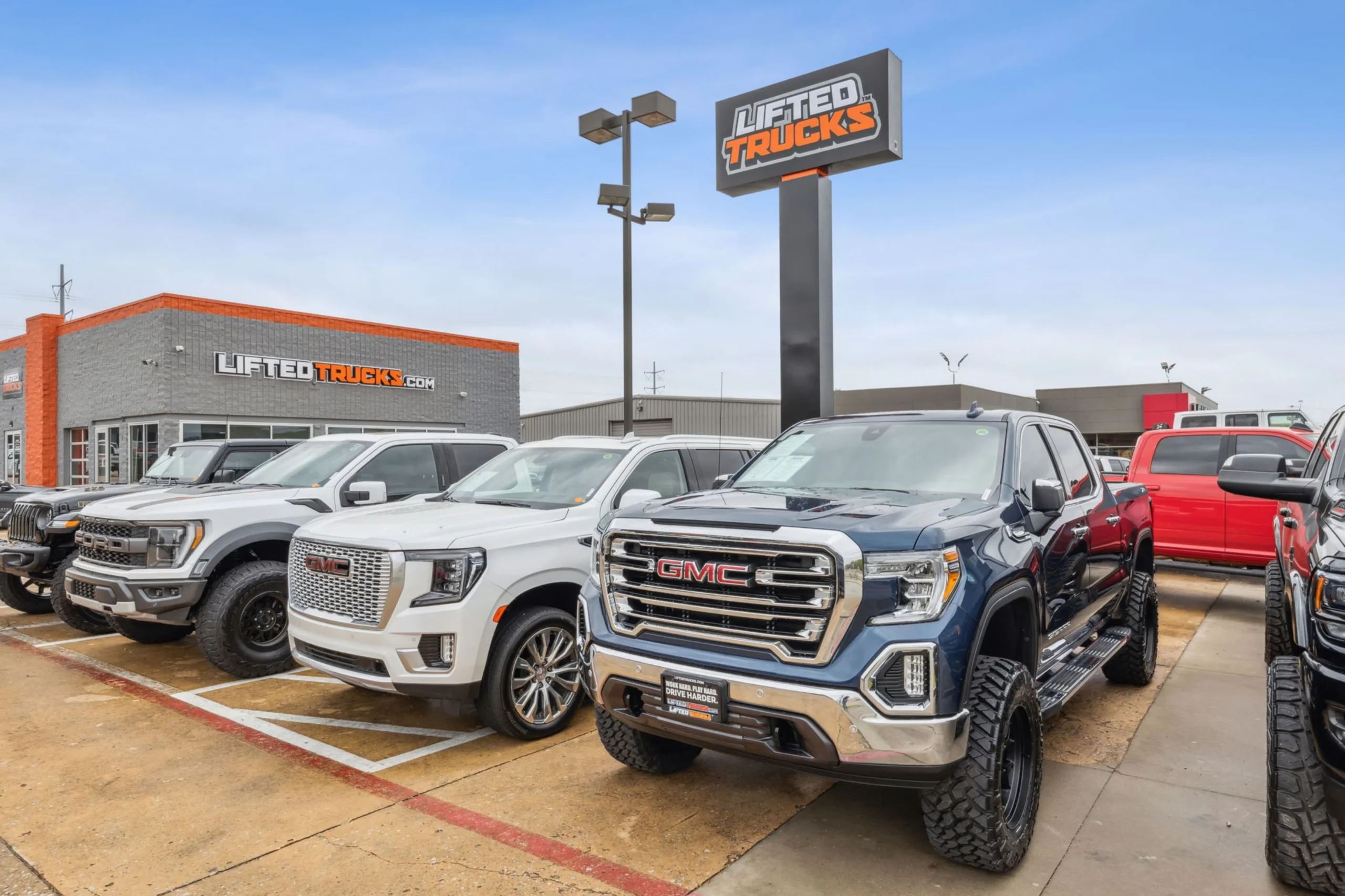 9 Ways Custom Truck Dealership Can Help You Stand Out on the Road