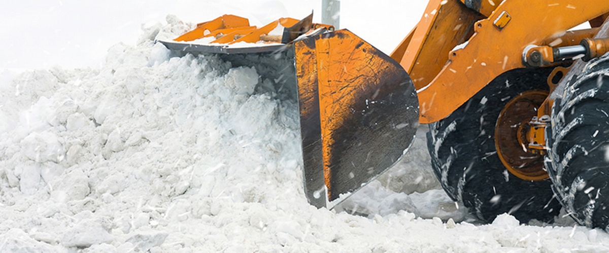 Snow Plowing Services: Why Businesses Need to Prioritize Winter Maintenance