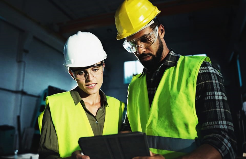 Technology-Driven Safety Measures Taken in Dangerous Work Environments